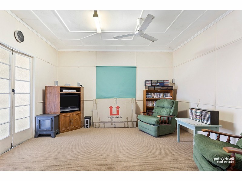 11 Spencer Street, The Range QLD 4700