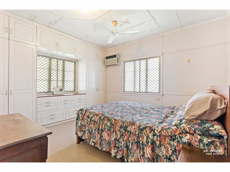 11 Spencer Street, The Range QLD 4700