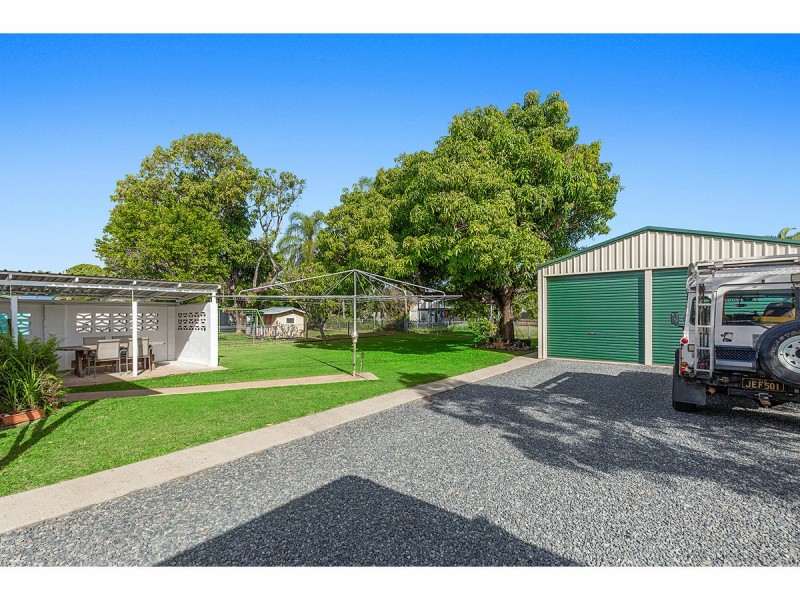 10 Medcraf Street, Park Avenue QLD 4701