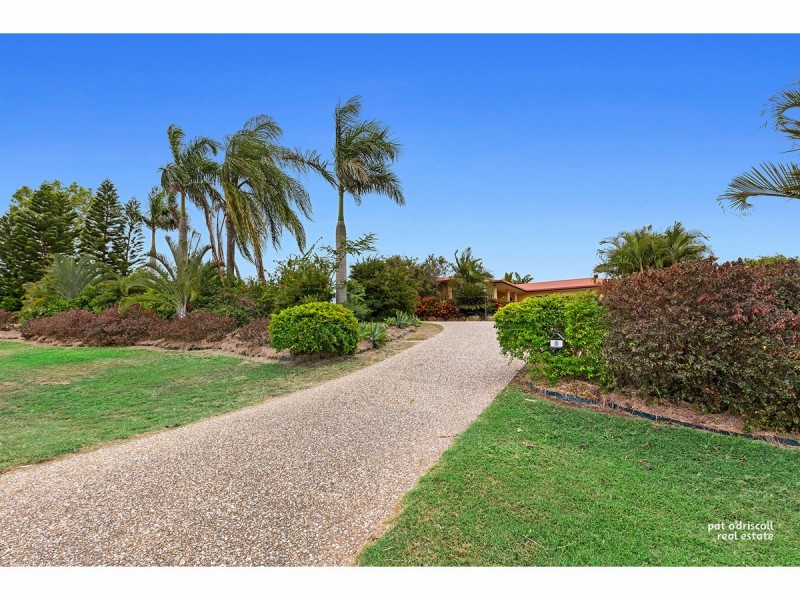8 Mark Acton Close, Rockyview QLD 4701