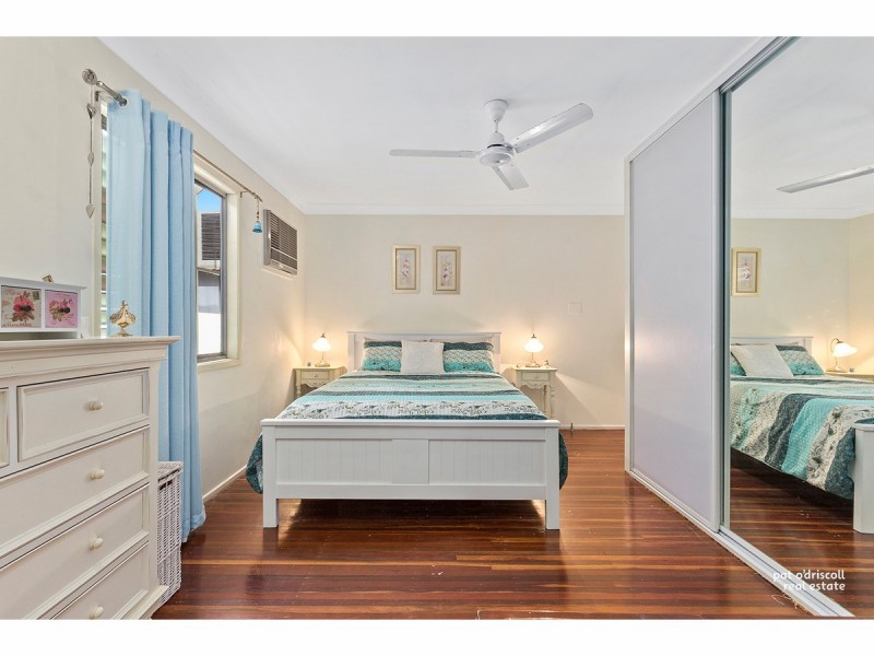 21 Stenlake Avenue, Kawana QLD 4701