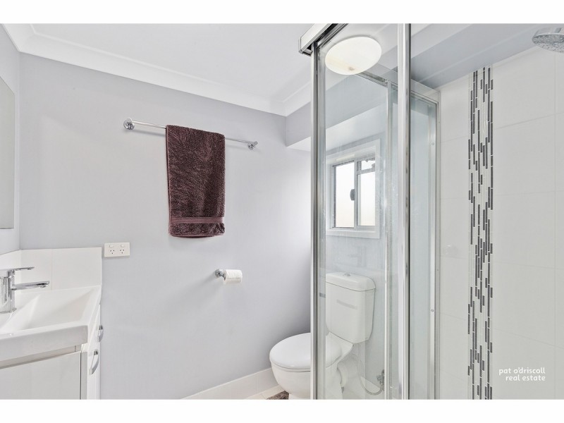 21 Stenlake Avenue, Kawana QLD 4701