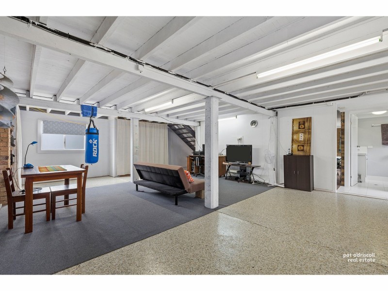 21 Stenlake Avenue, Kawana QLD 4701