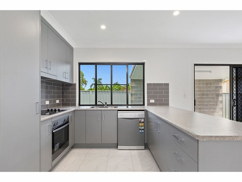 125 Main Street, Park Avenue QLD 4701