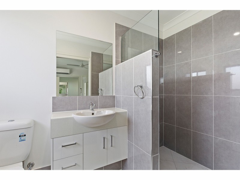 125 Main Street, Park Avenue QLD 4701