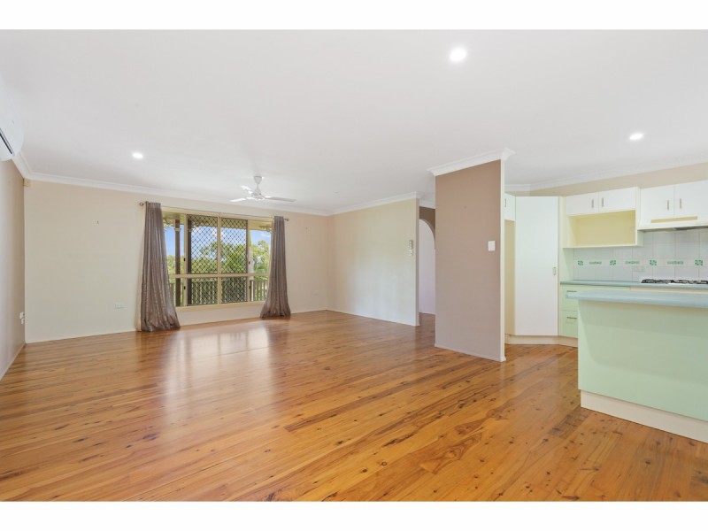 32 Lamington Street, The Range QLD 4700