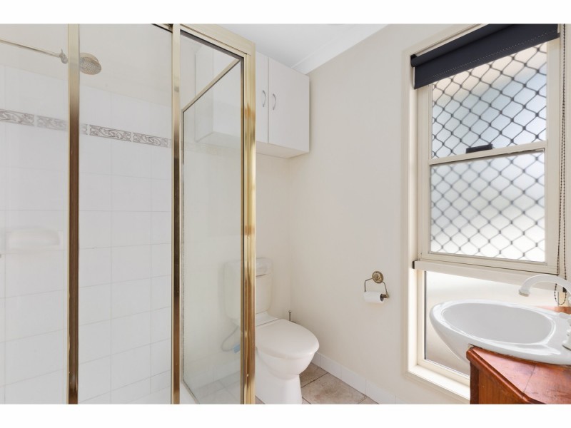 32 Lamington Street, The Range QLD 4700