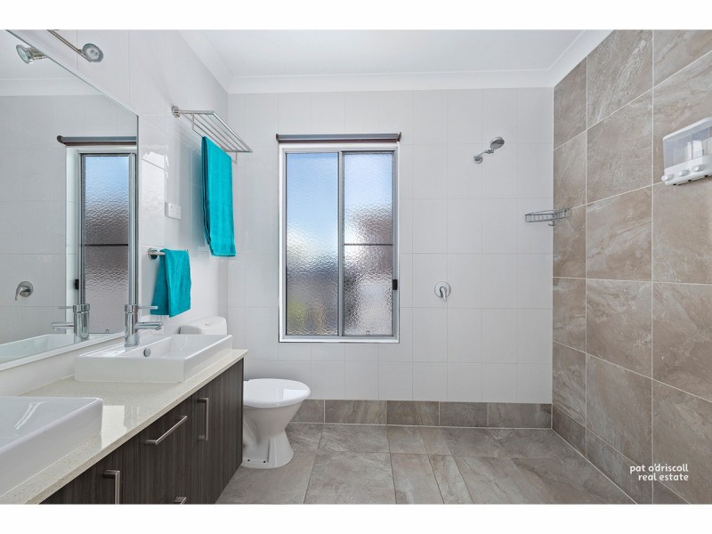 5 Connemara Drive, Kawana QLD 4701