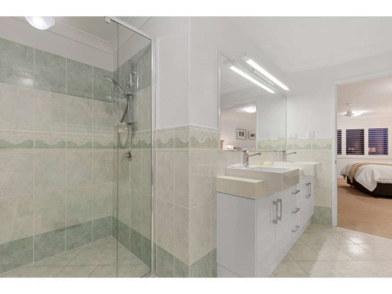 124B Quarry Street, The Range QLD 4700