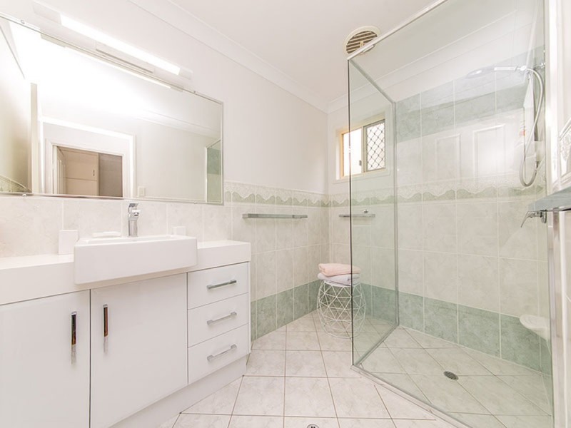 124B Quarry Street, The Range QLD 4700