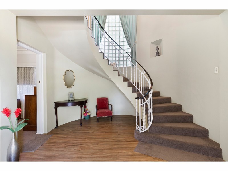 110 Albert Street, The Range QLD 4700