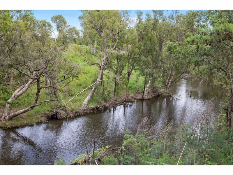 326 Leichhardt Street, Parkhurst QLD 4702