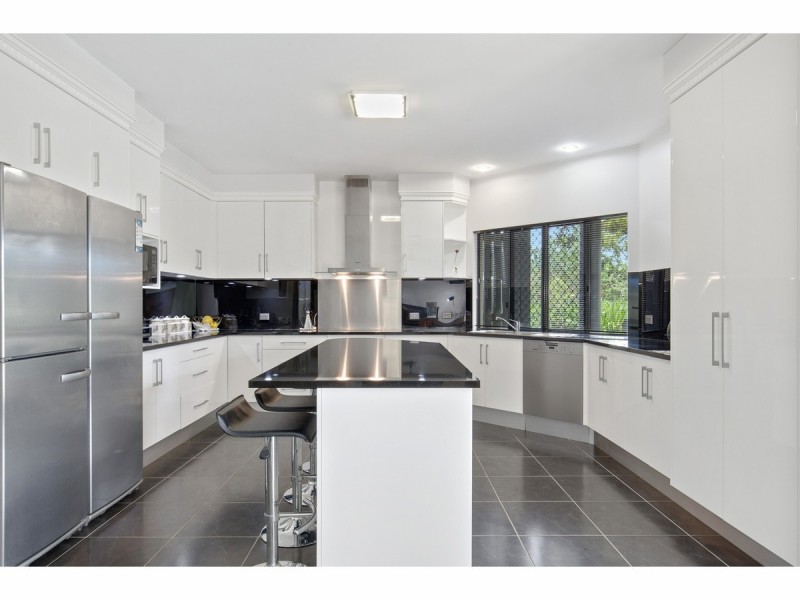 326 Leichhardt Street, Parkhurst QLD 4702