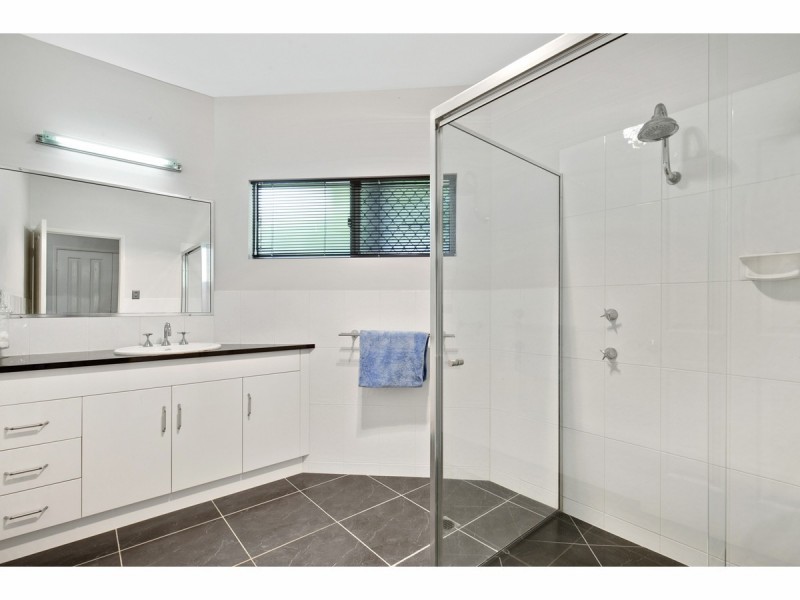 326 Leichhardt Street, Parkhurst QLD 4702