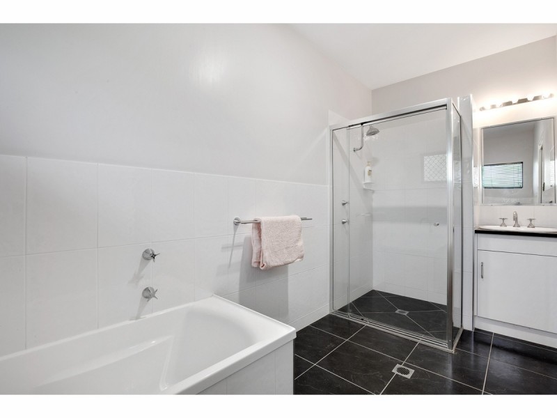 326 Leichhardt Street, Parkhurst QLD 4702