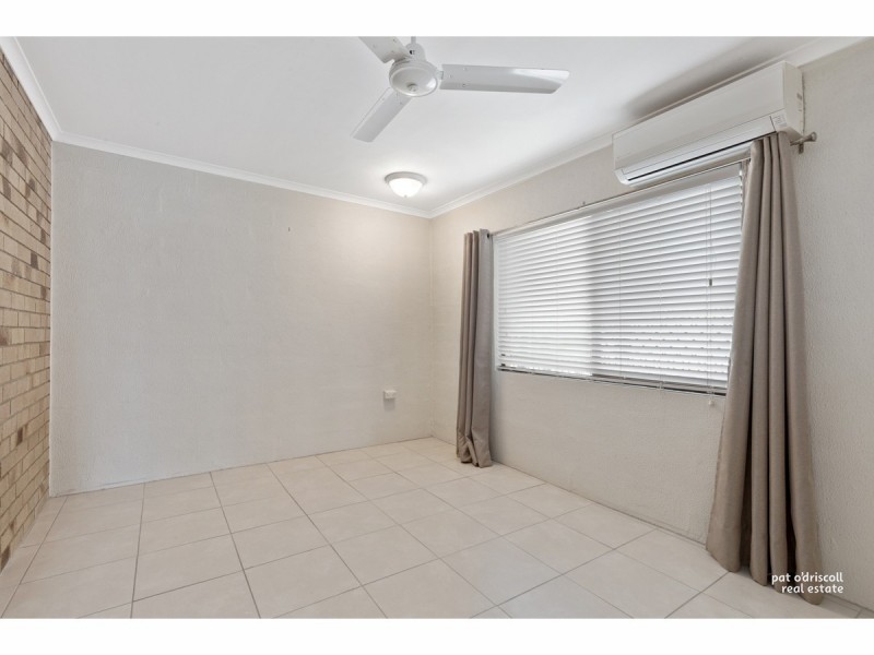 4/44 Haynes Street, Park Avenue QLD 4701
