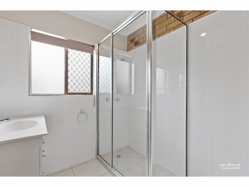 4/44 Haynes Street, Park Avenue QLD 4701