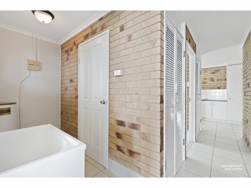 4/44 Haynes Street, Park Avenue QLD 4701