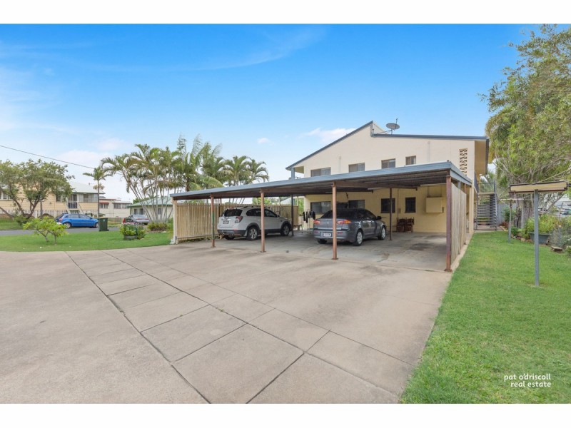 4/44 Haynes Street, Park Avenue QLD 4701