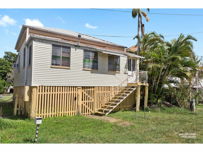338 East Street, Depot Hill QLD 4700