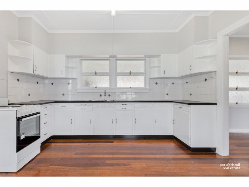 11 Jones Street, Wandal QLD 4700