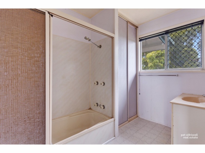 68 Menzies Street, Park Avenue QLD 4701