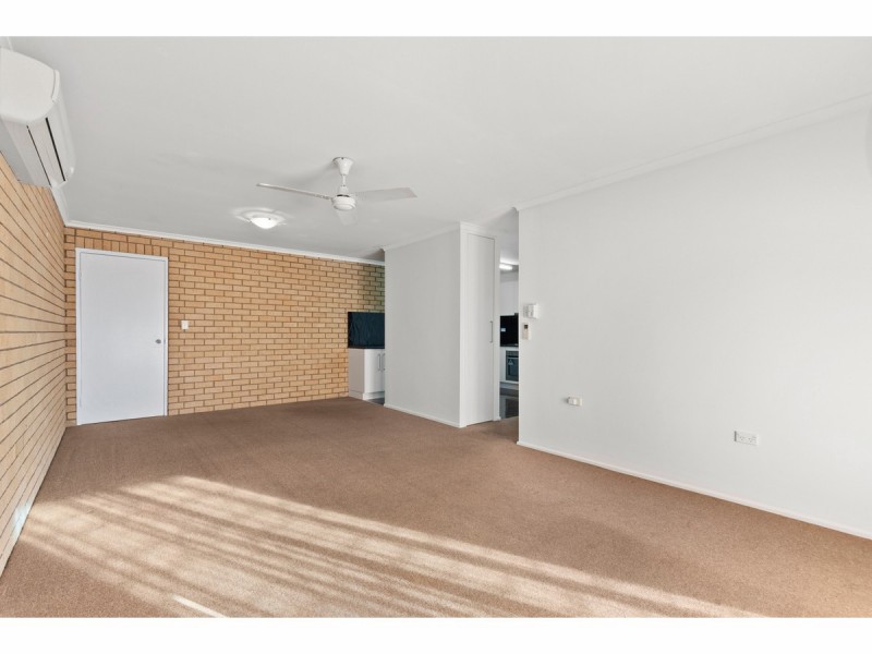 5/6 Burns Street, Frenchville QLD 4701