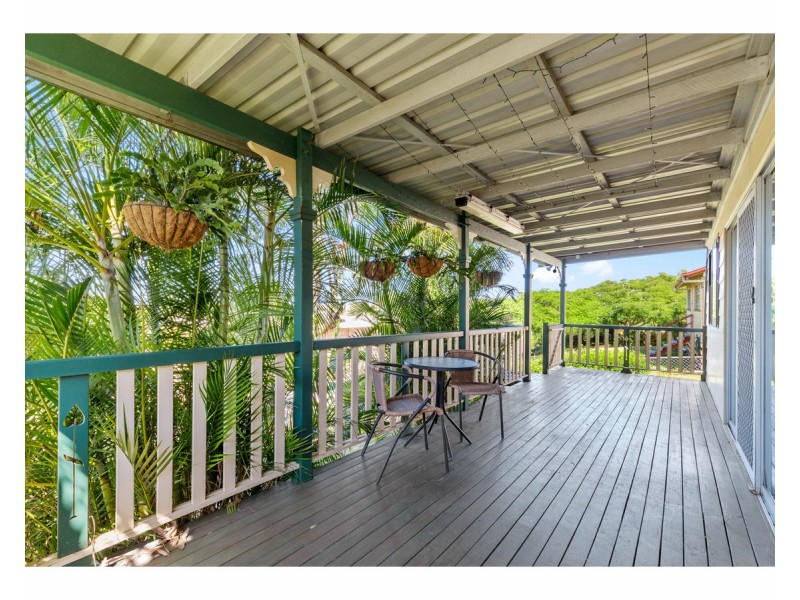 132 Park Street, Park Avenue QLD 4701