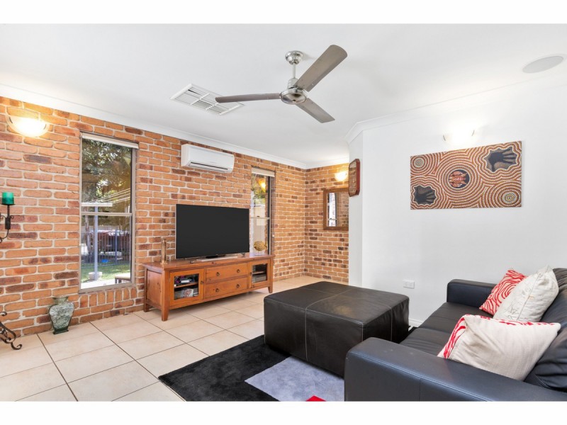 4 Jordan Close, Frenchville QLD 4701