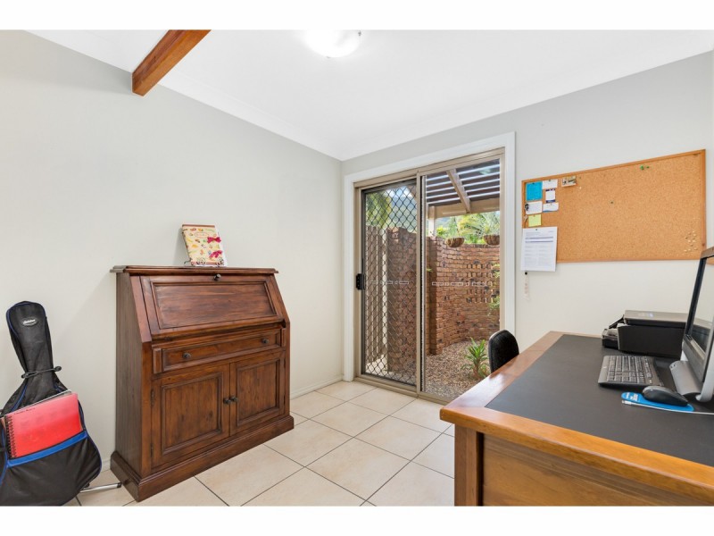 4 Jordan Close, Frenchville QLD 4701