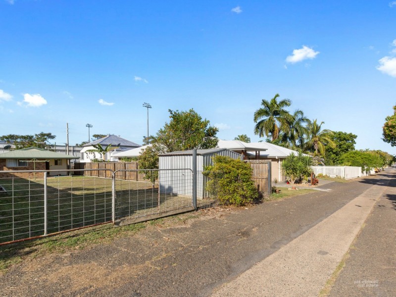 92 Murray Street, The Range QLD 4700