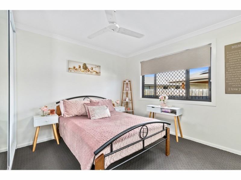 4/9 Walker Street, Kawana QLD 4701