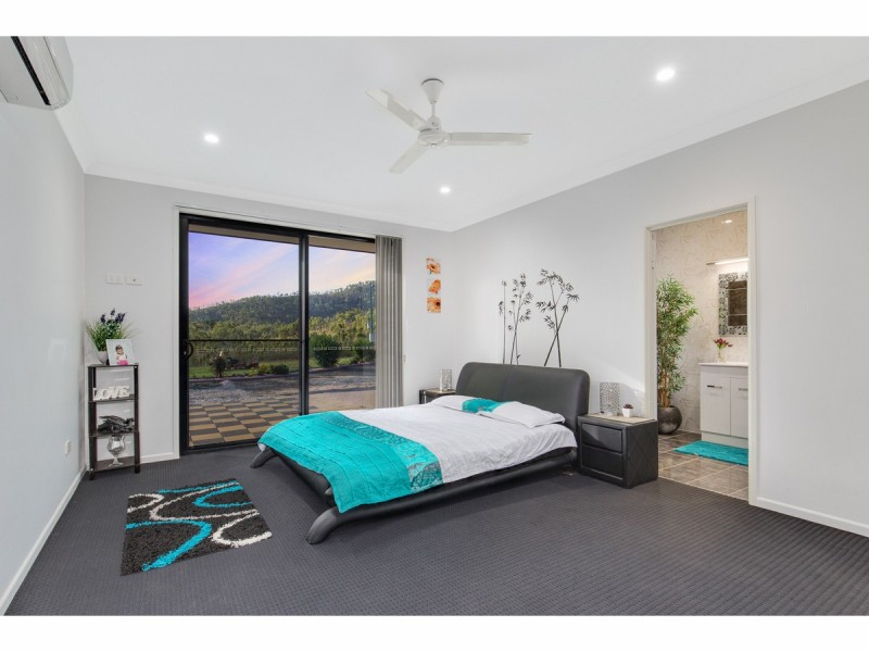 441 Thompson Point Road, Nankin QLD 4701