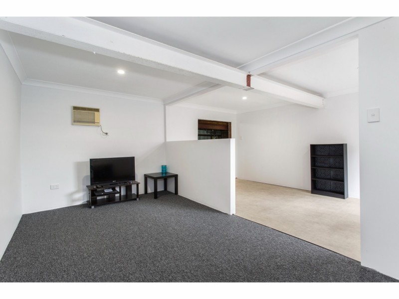 127 Mostyn Street, Berserker QLD 4701