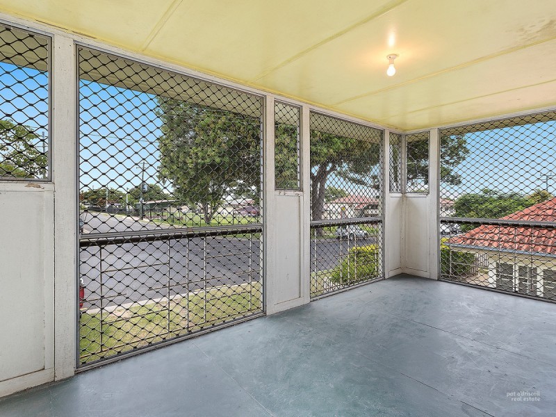 11 Spencer Street, The Range QLD 4700