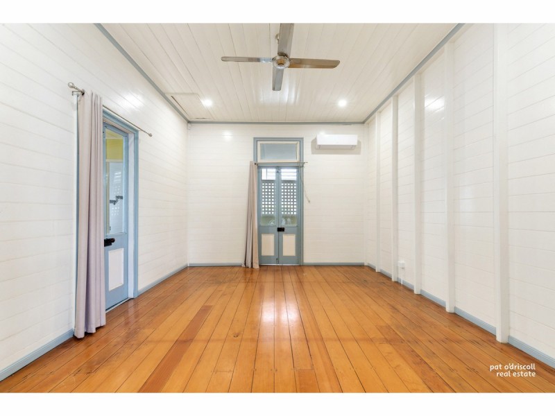 151 Caroline Street, The Range QLD 4700