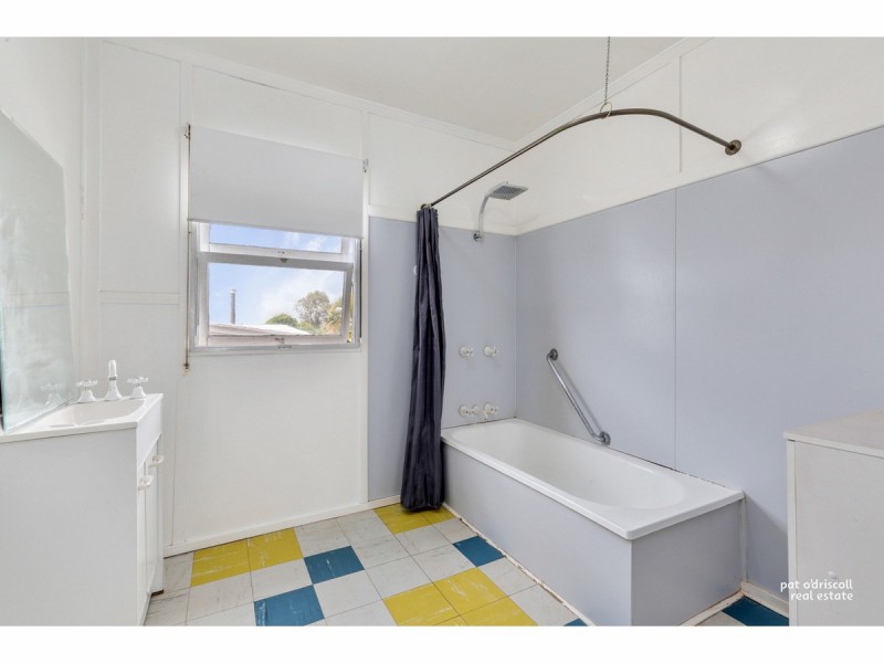 151 Caroline Street, The Range QLD 4700