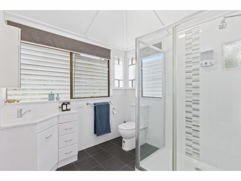 69 Albert Street, The Range QLD 4700