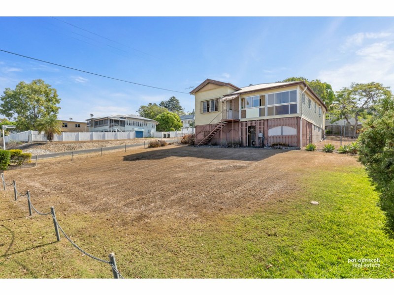 284 Upper Dawson Road, The Range QLD 4700