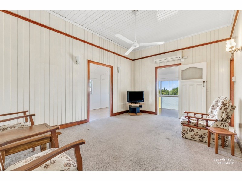 284 Upper Dawson Road, The Range QLD 4700