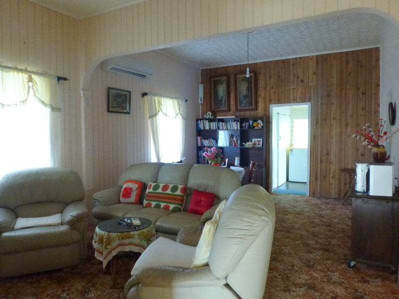 26 Dean Street, Berserker QLD 4701