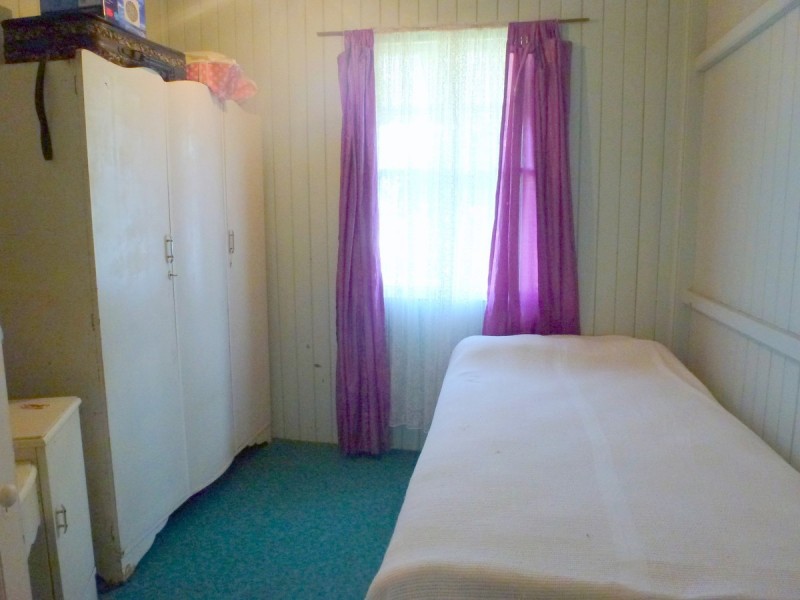 26 Dean Street, Berserker QLD 4701