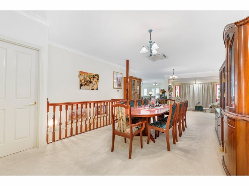 29 Brecknell Street, The Range QLD 4700