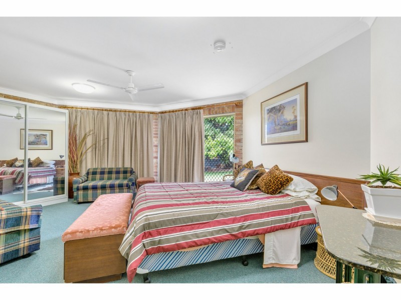 29 Brecknell Street, The Range QLD 4700
