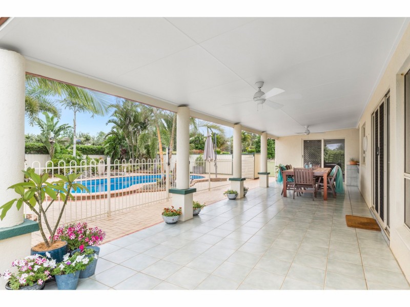 16 Grantleigh Close, Rockyview QLD 4701