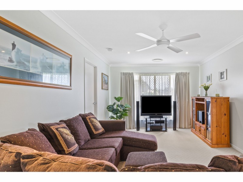 16 Grantleigh Close, Rockyview QLD 4701