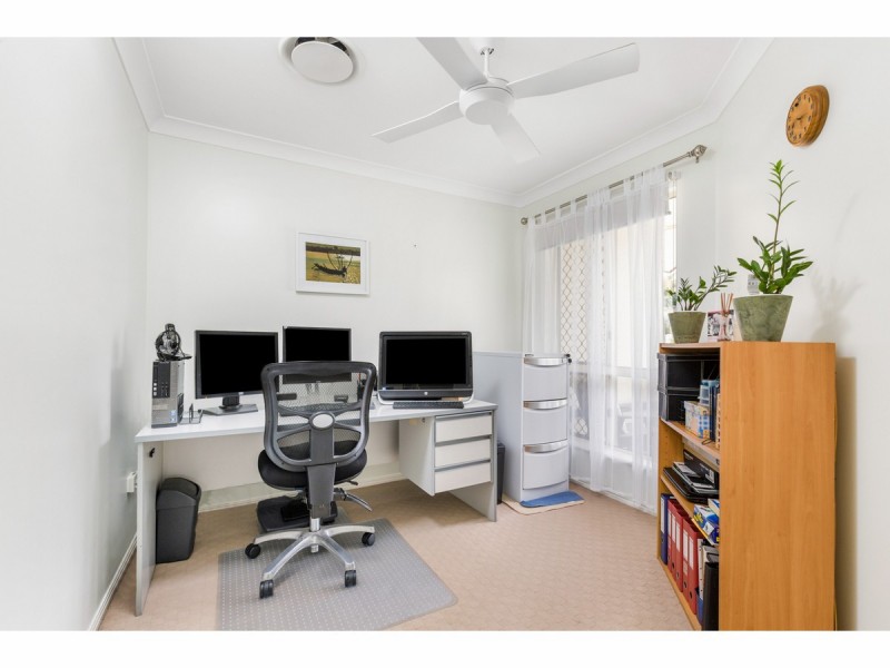 16 Grantleigh Close, Rockyview QLD 4701