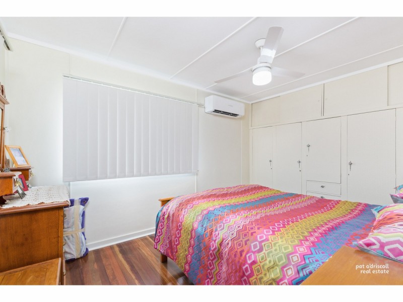 7 Renshaw Street, Park Avenue QLD 4701