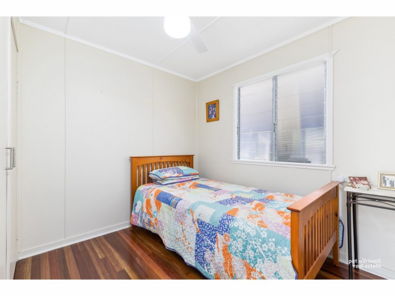 7 Renshaw Street, Park Avenue QLD 4701