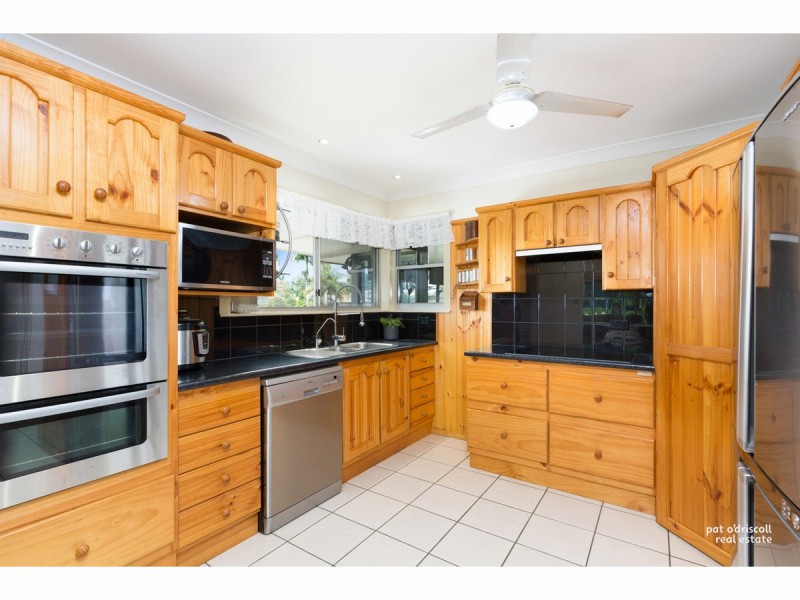 94 Albert Street, The Range QLD 4700